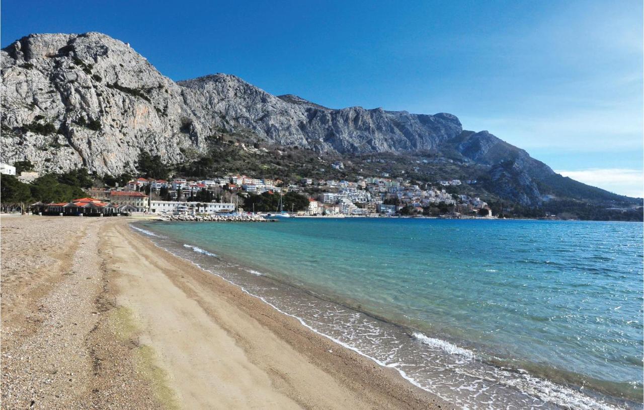 Nice Apartment In Omis With House Sea View Екстериор снимка